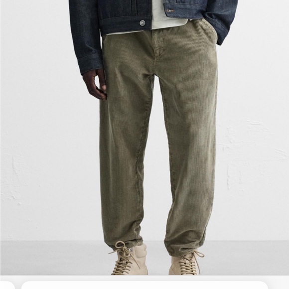 Zara size 31 TAPERED CORDUROY PANTS - Picture 2 of 9